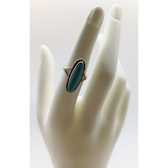 Vintage Sterling Silver Turquoise Ring Oval Stone Size 5 Elegant Boho Old Pawn - Picture 2 of 5
